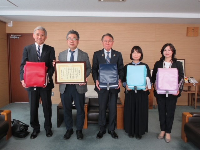 0428フットマーク株式会社 感謝状贈呈式