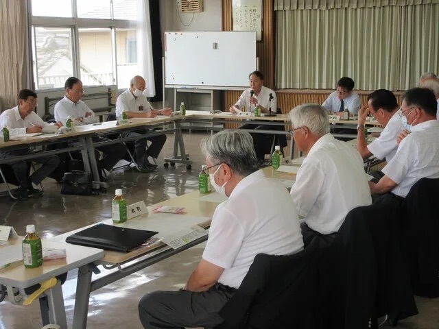 豊受地区区長会との懇談会の様子