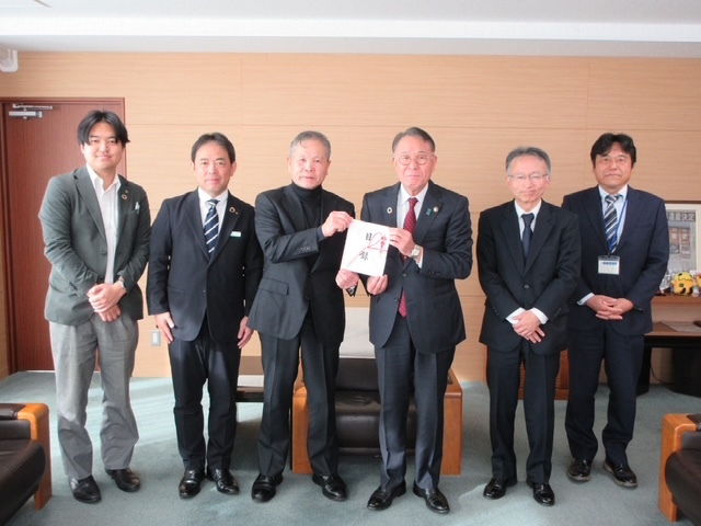 1209寄付贈呈式_クリマ