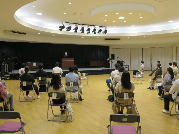 伊勢崎市はたちの集い実行委員委嘱状交付式の様子