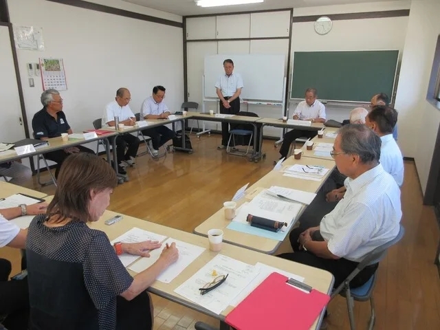 茂呂地区区長会懇談会の様子