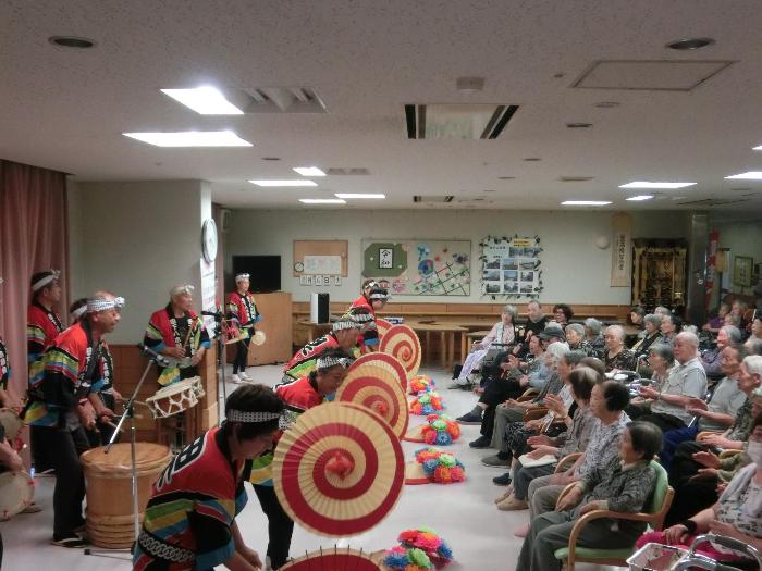 慰問公演写真2