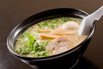 お店のおすすめメニュー(とんこつらーめん)