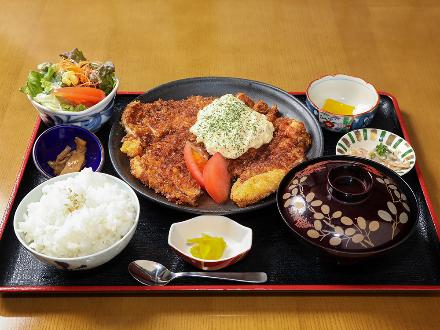 茶の間のチキン南蛮定食の画像