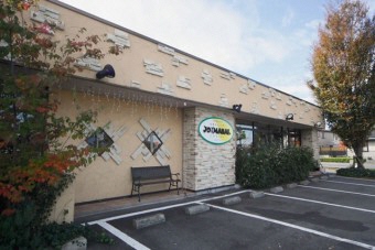 お店の外観の写真