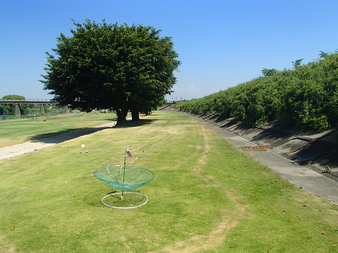 境広瀬川緑地ターゲットバードゴルフ場の写真