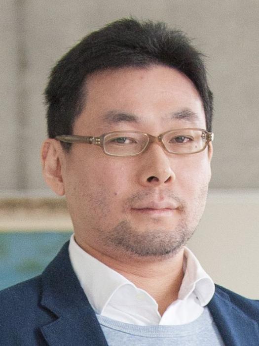 堤洋樹氏