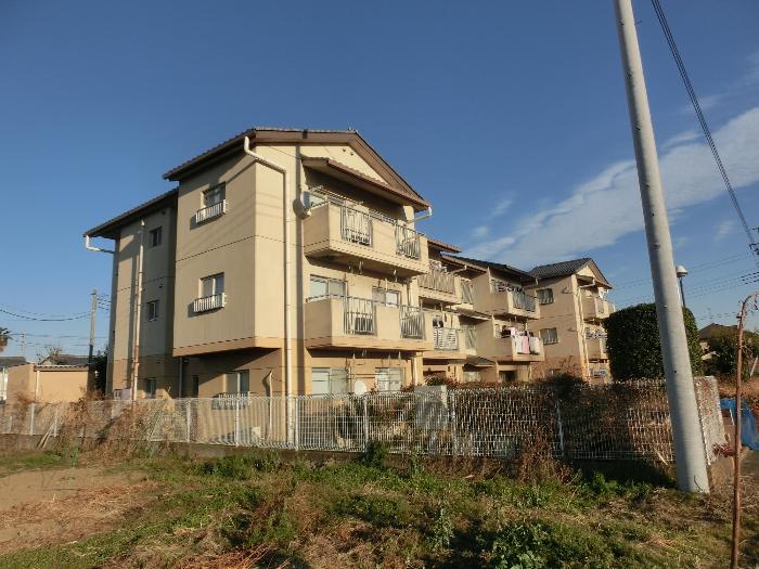 境百々第二住宅外観