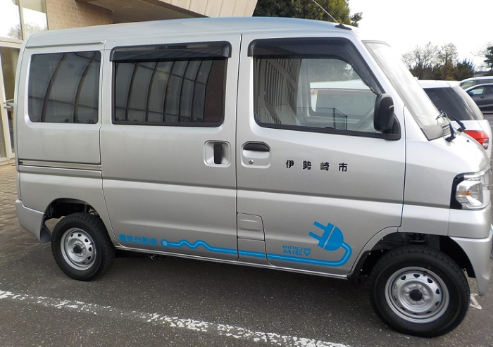 電気自動車