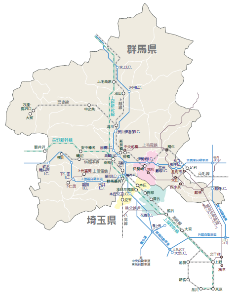 伊勢崎市につながる高速道路や鉄道網を記した位置図