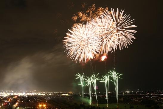 いせさき花火大会の花火の写真