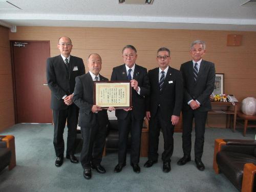 感謝状贈呈式(白十字株式会社)