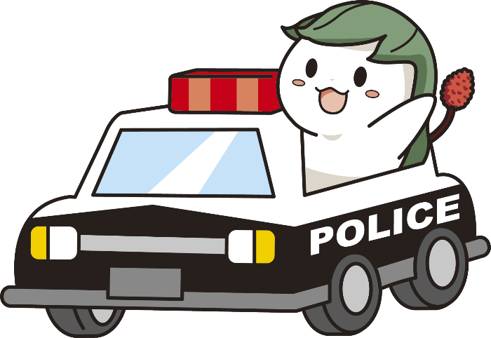 パトカーに乗って手を振る「くわまる」