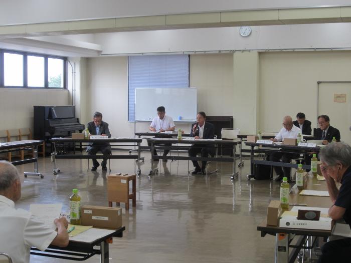あずま地区区長会との懇談会の様子