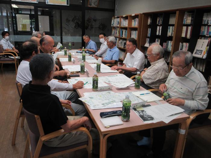 南地区区長会懇談会の様子