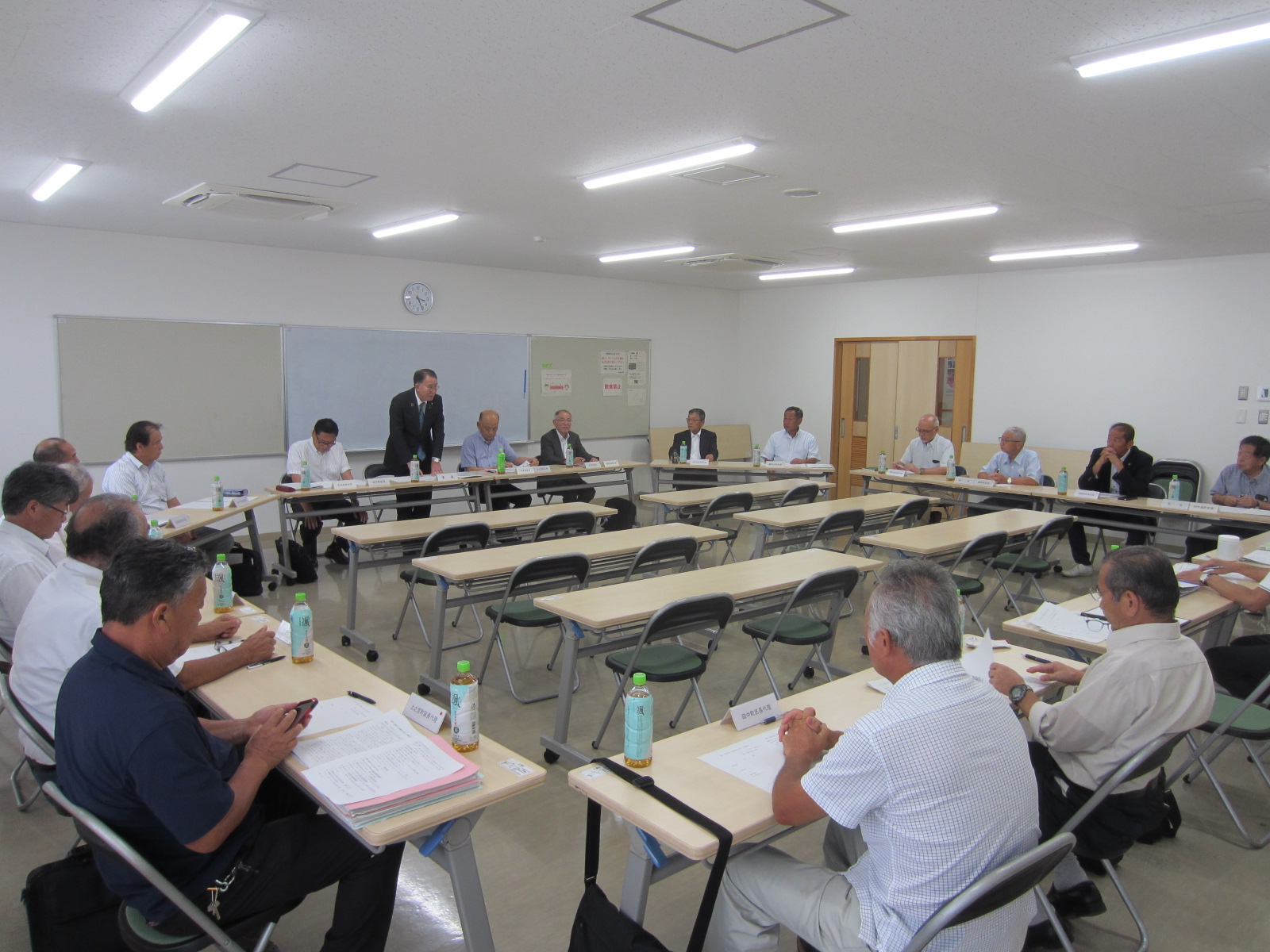 宮郷地区区長会との懇談会の様子