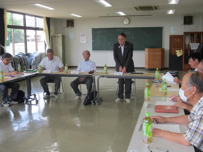 名和地区区長会との懇談会の様子