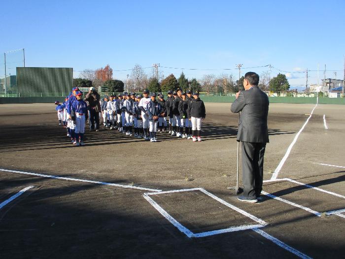 伊勢崎市合併20周年記念交流戦の様子