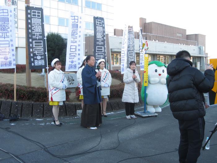 ニューイヤー駅伝2026inぐんまインタビューの様子