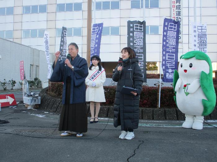 ニューイヤー駅伝の様子