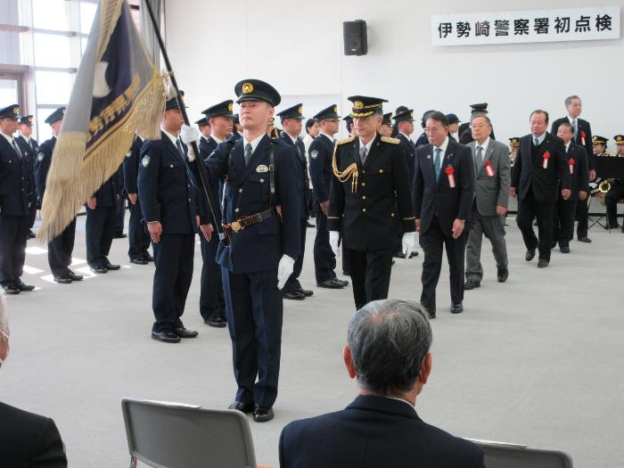 伊勢崎警察署初点検の様子