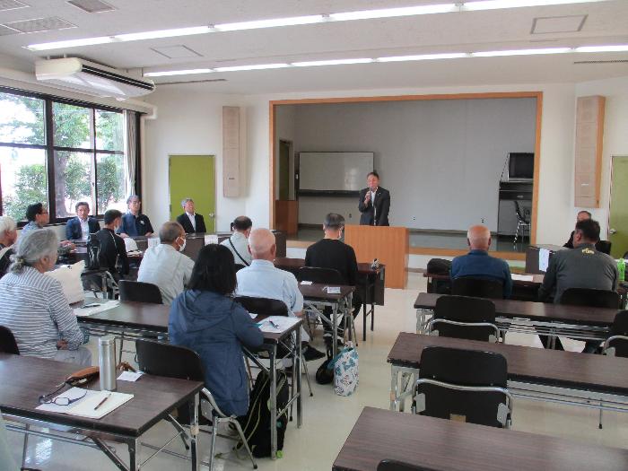 伊勢崎佐波高等職業訓練校造園剪定講座開講式の様子