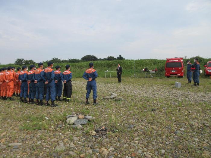 群馬県防災航空隊合同水難救助訓練の様子