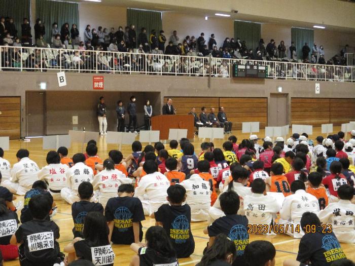 伊勢崎市スポーツ少年団総合開会式の様子