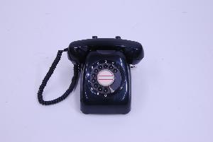 黒電話の写真